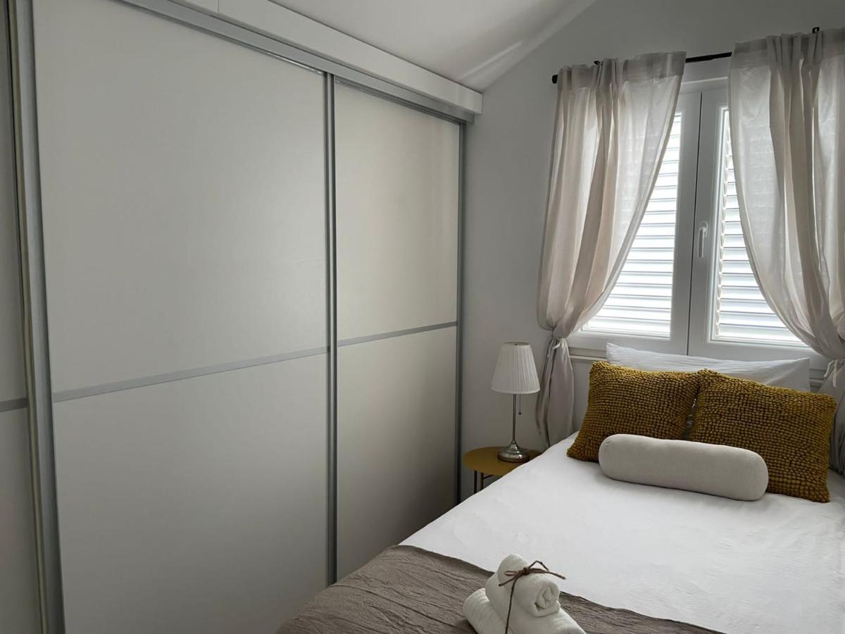 Apartment Deana Jezera Luaran gambar